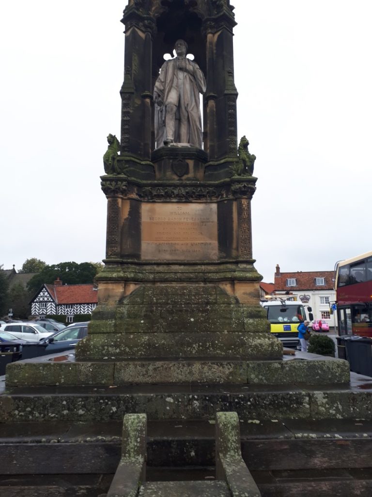 William Duncombe, 2nd Baron Feversham Statue in Helmsley, 16/10/19.