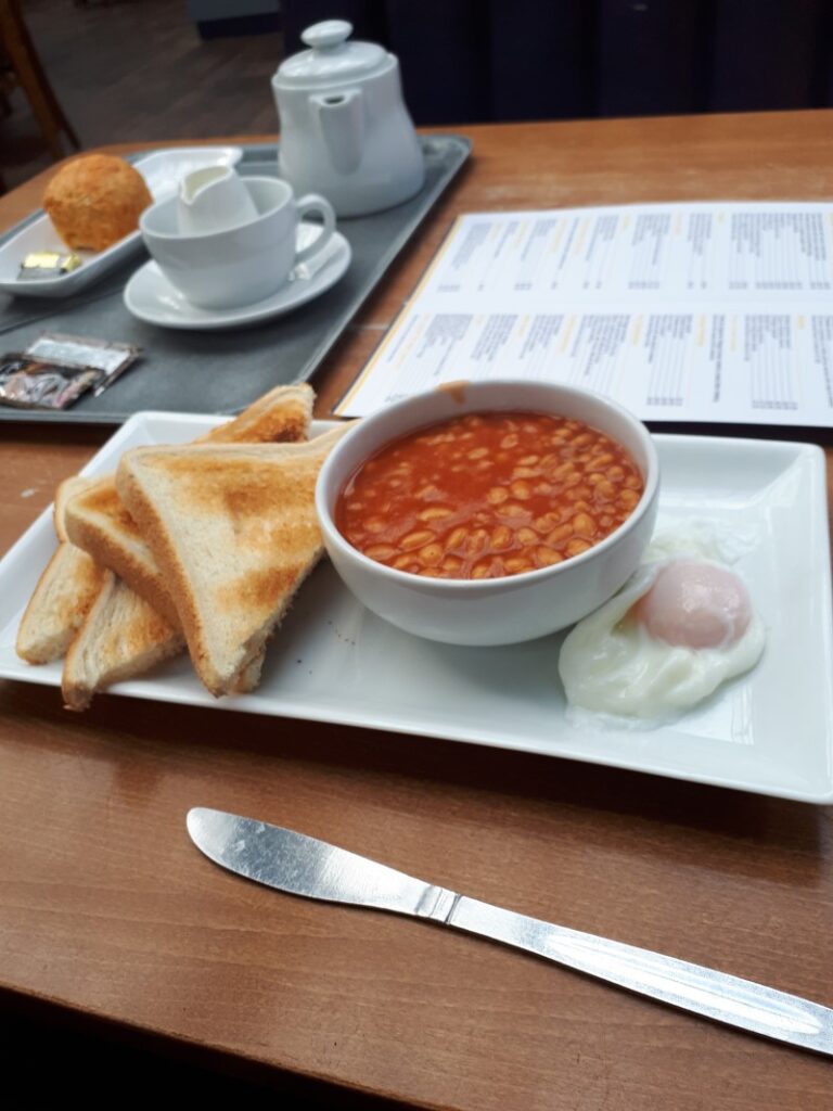 Deconstructed breakfast in Durham indoor market. I mean, where do you even start? It was meant to be poached egg and beans on toast. 2/5/19
